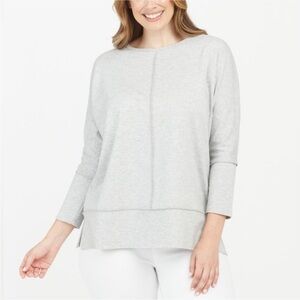 SPANX 3/4 Length Sleeve Dolman Perfect Length Top Light Gray